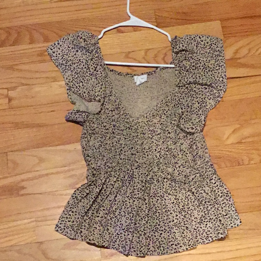 Women’s leopard print crop